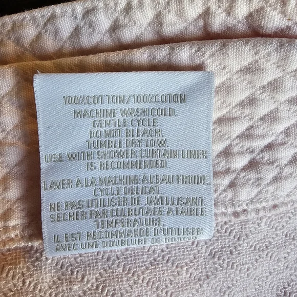 Restoration Hardware Petal Pink Diamond Matelasse Shower Curtain - Picture 4 of 4